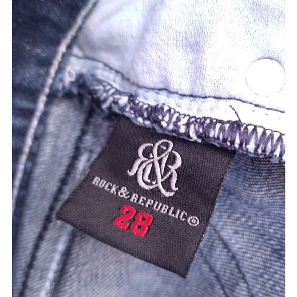 Rock & Republic Kassandra Dark Wash Stretch Embellished Sz 28 - Picture 6 of 12